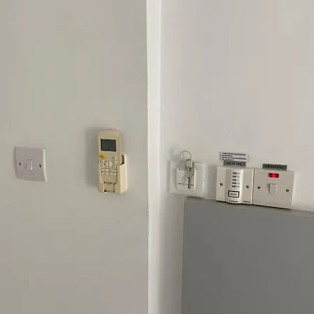 Finikoudes شقة لارنكا